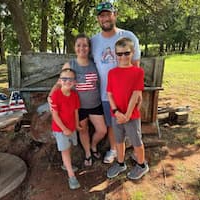 Portrait of Cassie Schafer and family
