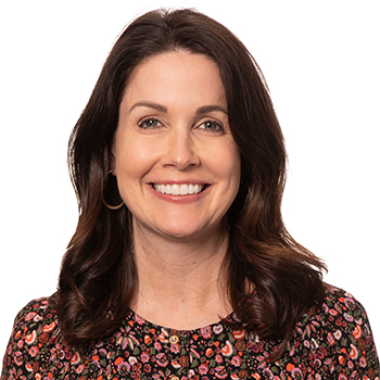 Photo portrait of Dana McNiel